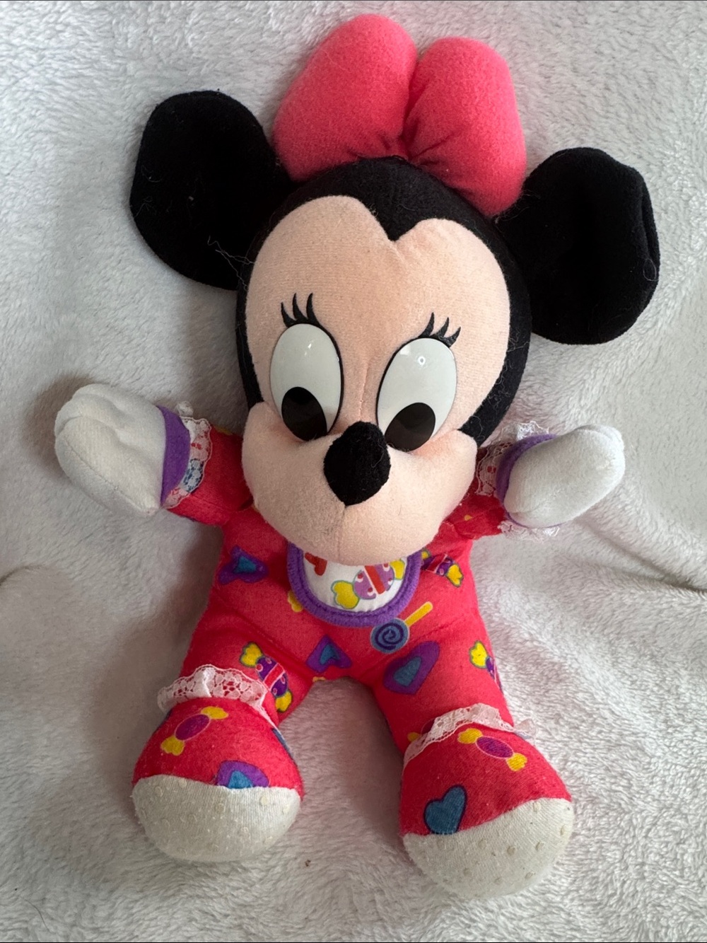 Vintage 1993 Mattel Disney Bedtime Minnie Mouse Plush Doll Candy Pajamas 11"